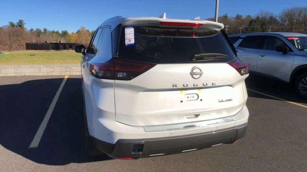 new 2025 Nissan Rogue car, priced at $39,270