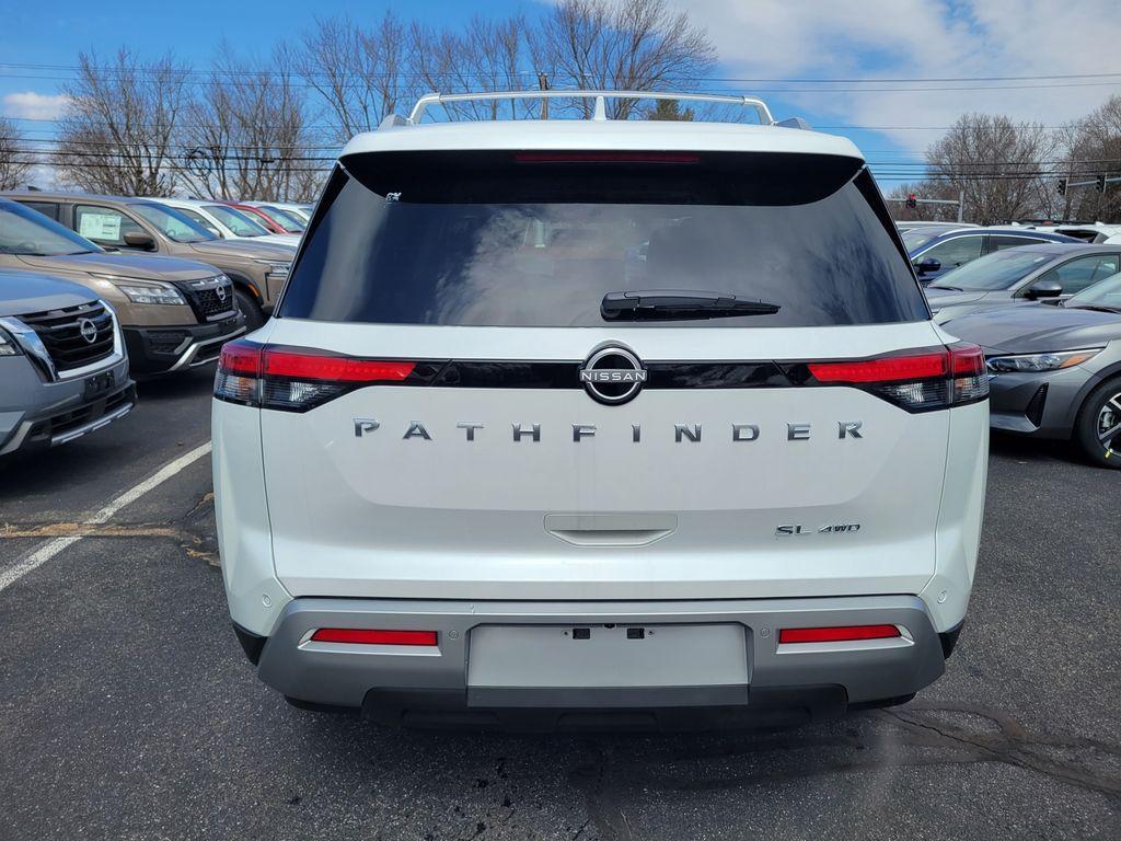 new 2025 Nissan Pathfinder car, priced at $45,385