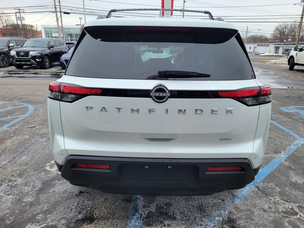 new 2025 Nissan Pathfinder car, priced at $41,772