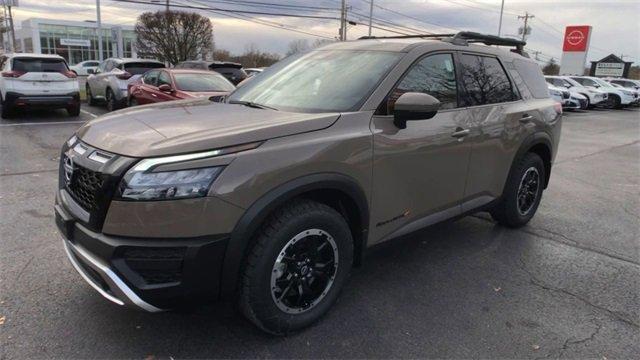 new 2025 Nissan Pathfinder car, priced at $47,575