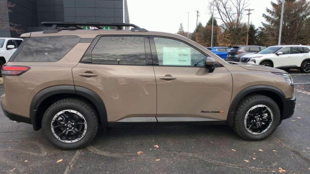 new 2025 Nissan Pathfinder car, priced at $44,575