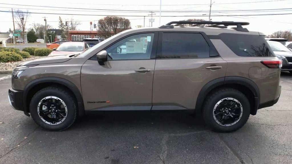 new 2025 Nissan Pathfinder car, priced at $44,575