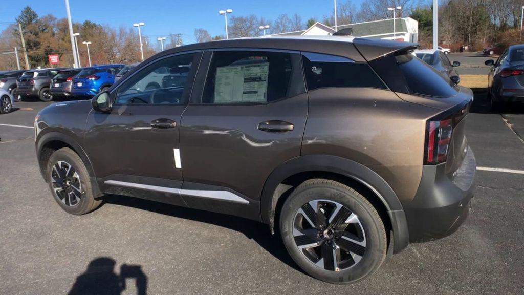 new 2025 Nissan Kicks car, priced at $27,180