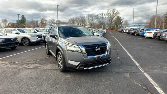 used 2023 Nissan Pathfinder car, priced at $35,399