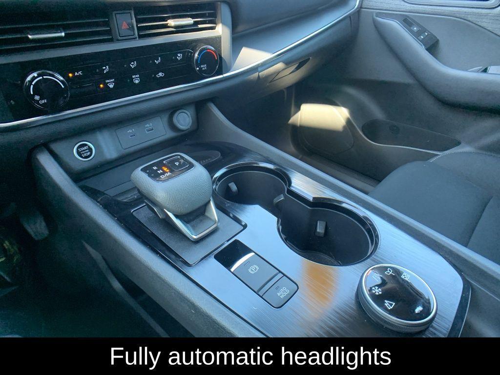 used 2023 Nissan Rogue car, priced at $22,632