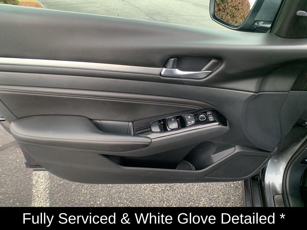 used 2022 Nissan Altima car, priced at $24,799