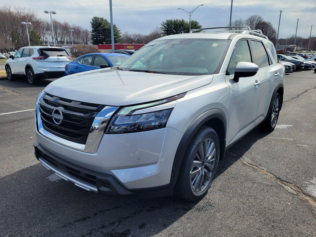 new 2025 Nissan Pathfinder car, priced at $46,599