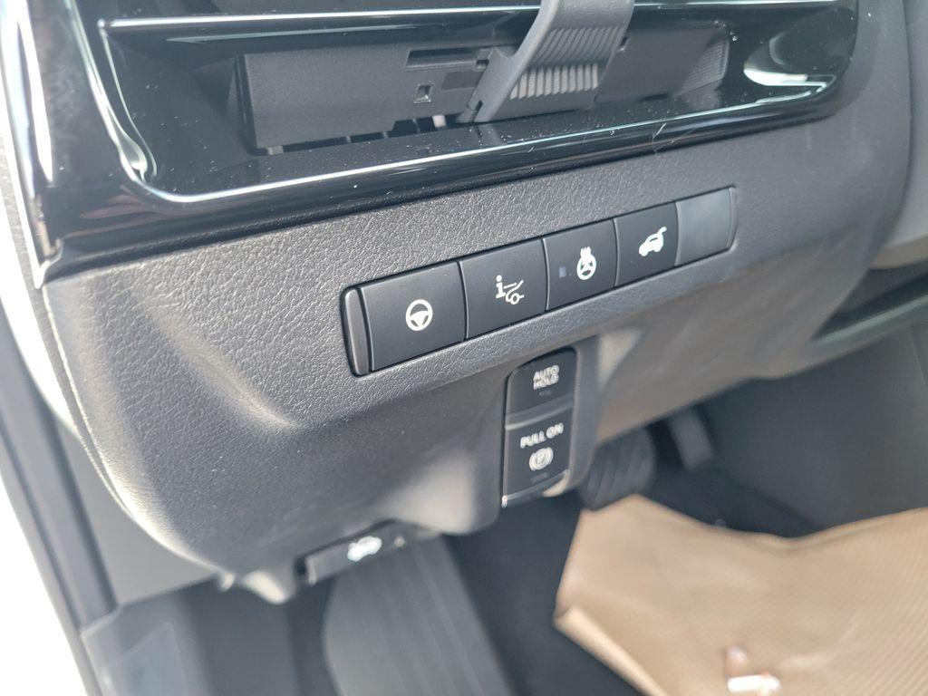 new 2025 Nissan Murano car, priced at $52,930