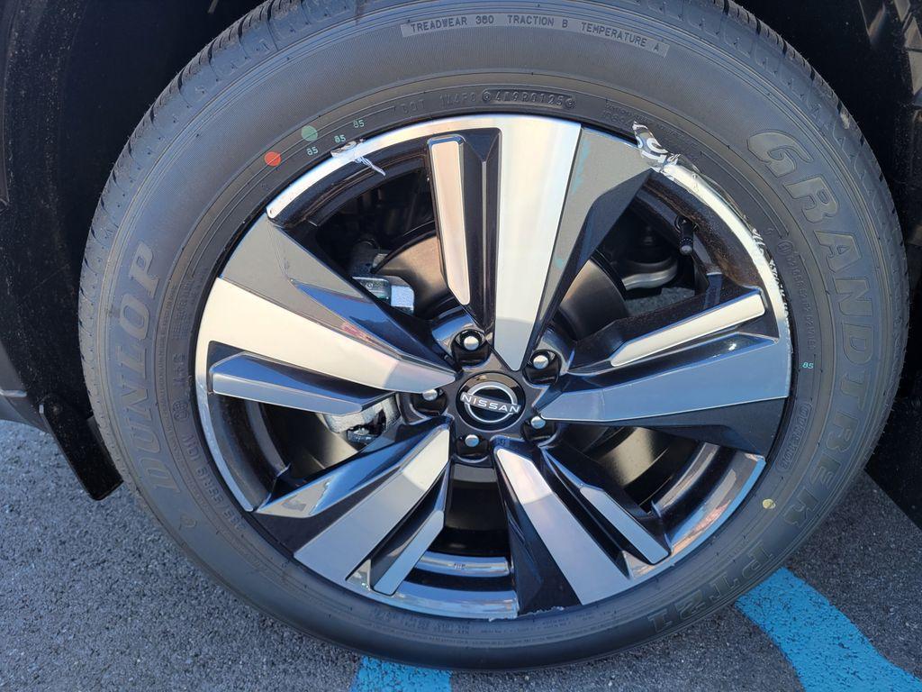 new 2025 Nissan Rogue car, priced at $35,912