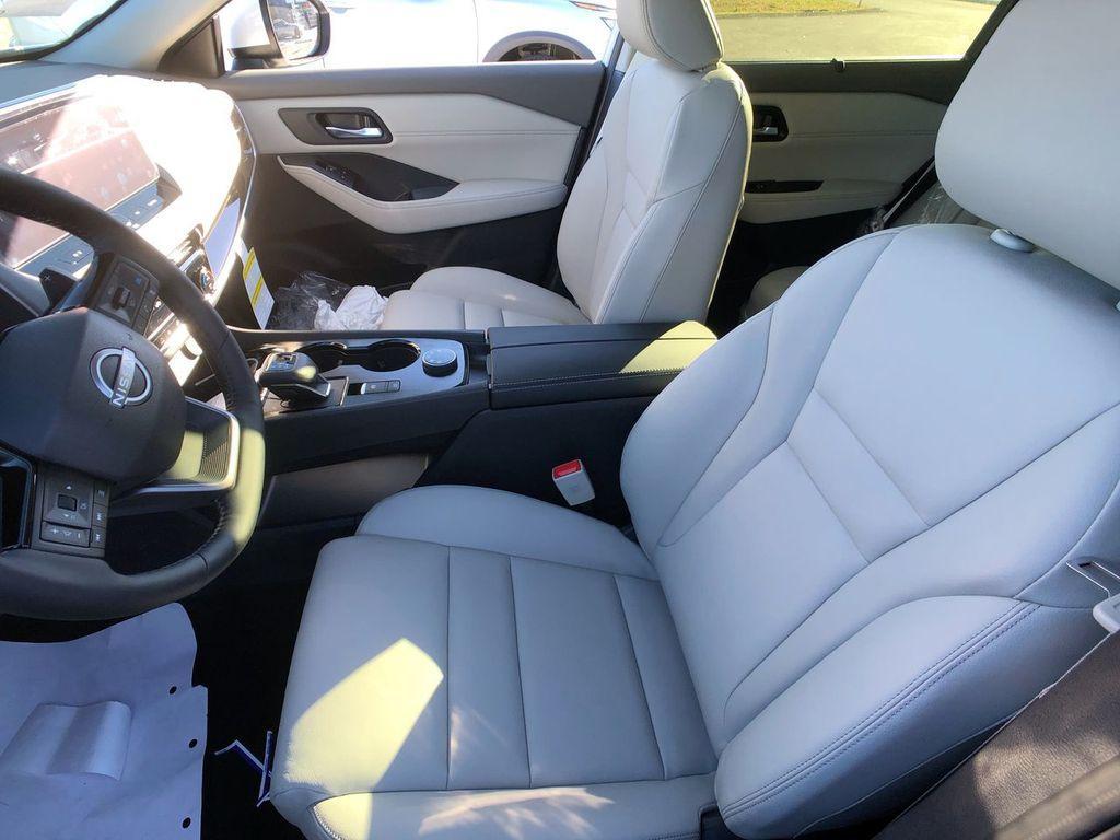 new 2025 Nissan Rogue car, priced at $39,270