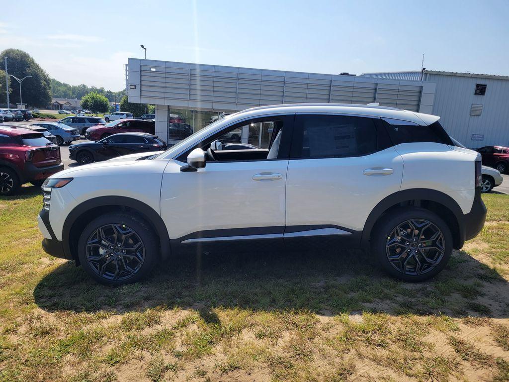 new 2025 Nissan Kicks car, priced at $31,715