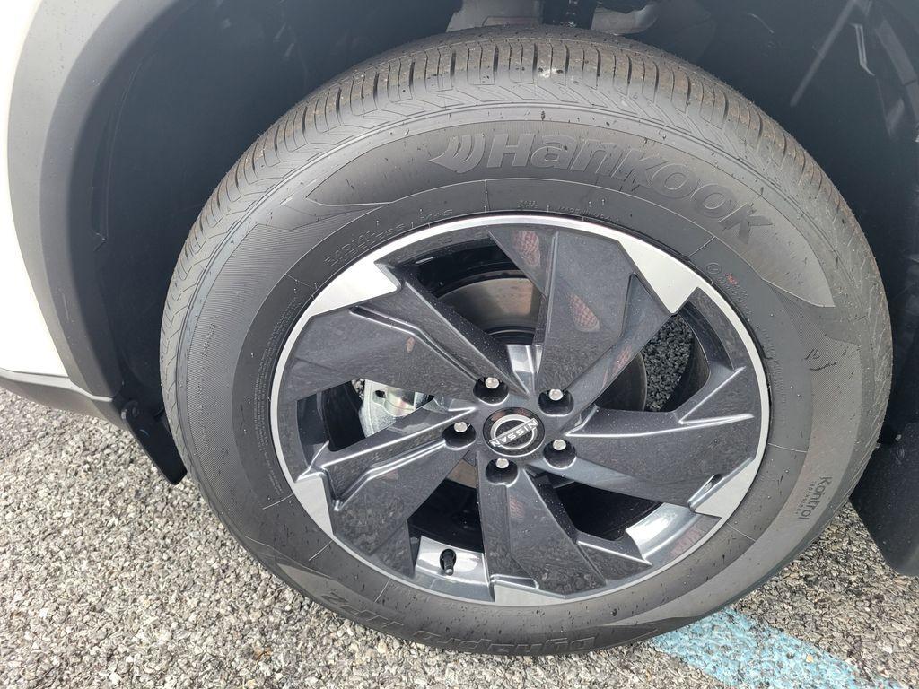 new 2026 Nissan Rogue car, priced at $30,626