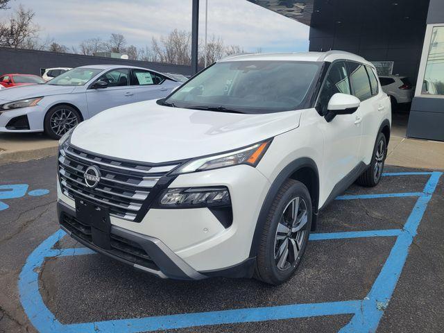 new 2025 Nissan Rogue car, priced at $40,275