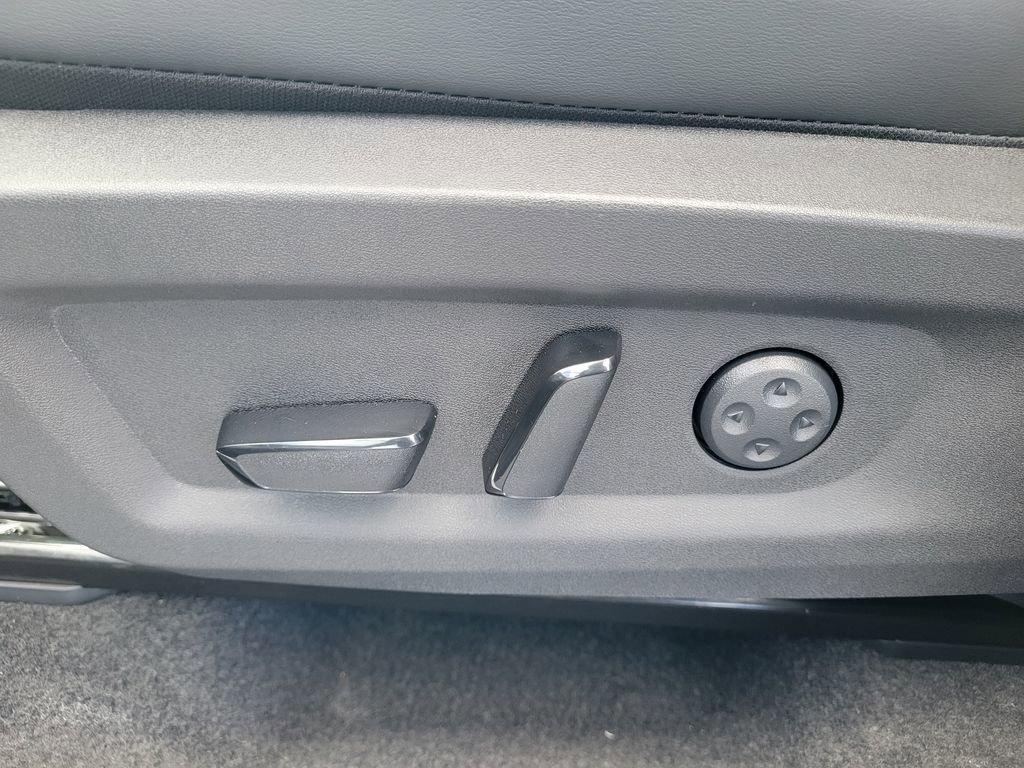 new 2026 Nissan Murano car, priced at $50,985