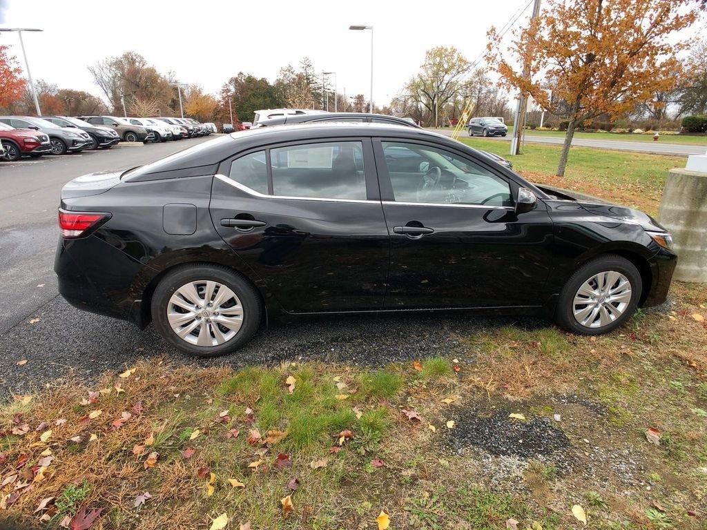new 2025 Nissan Sentra car, priced at $22,106