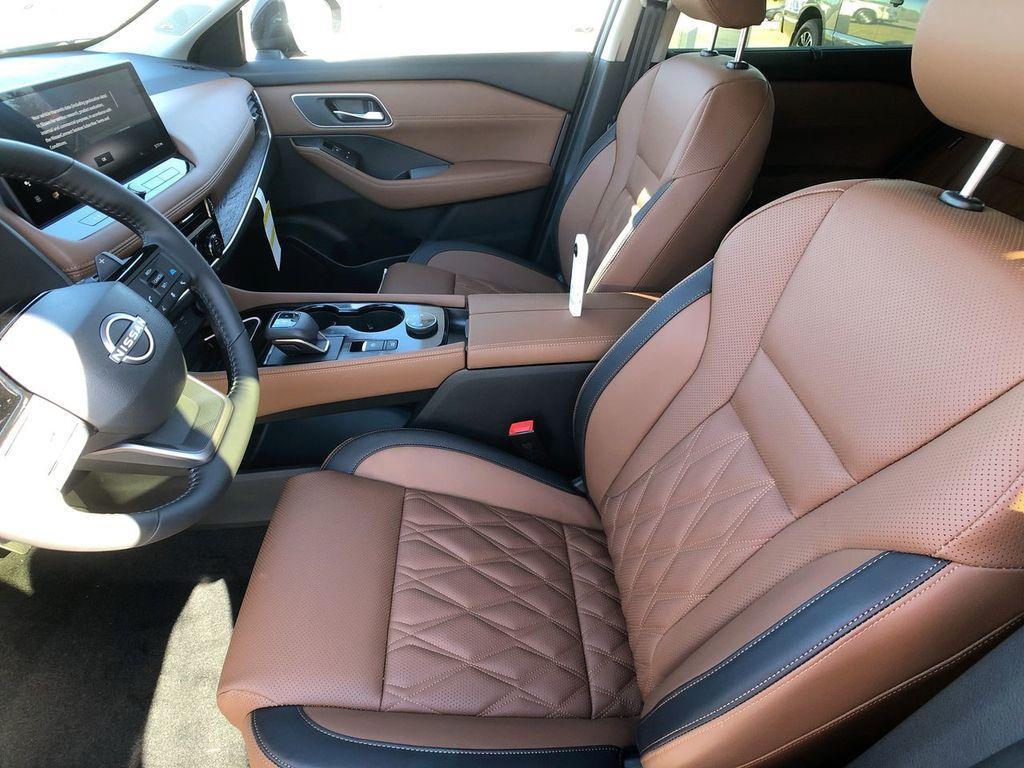 new 2025 Nissan Rogue car, priced at $44,827