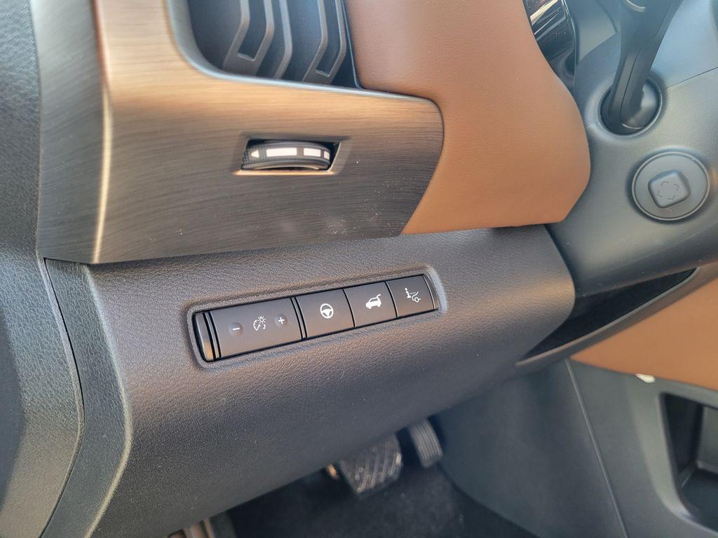 new 2025 Nissan Pathfinder car, priced at $46,109