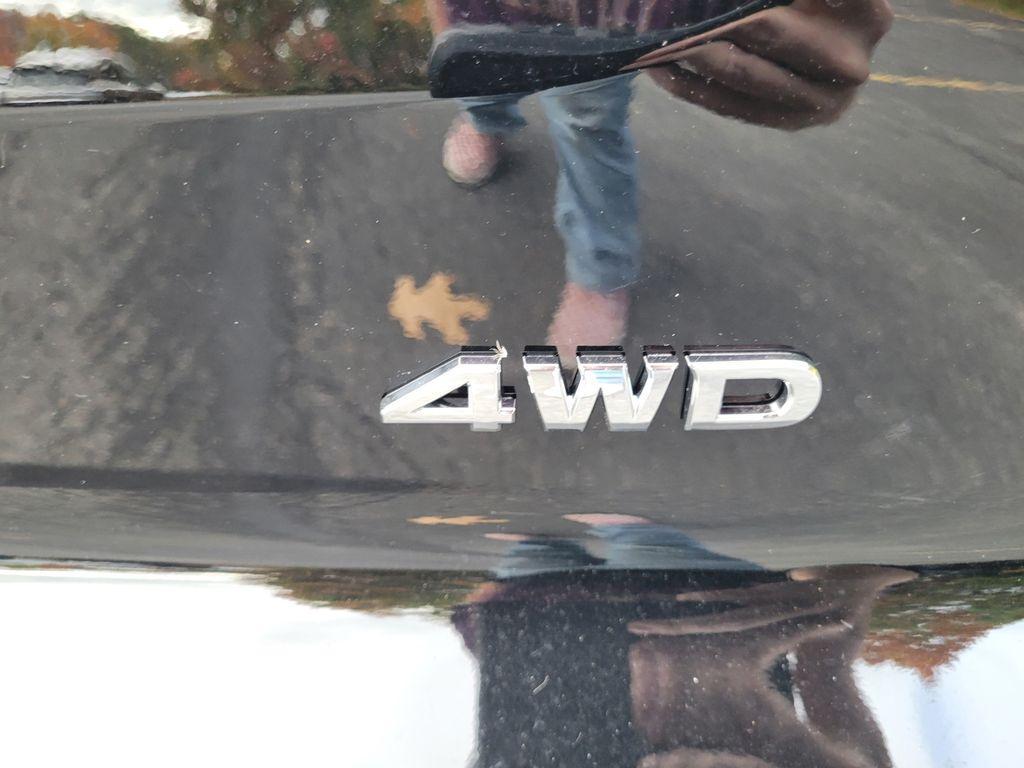 new 2025 Nissan Pathfinder car, priced at $38,090