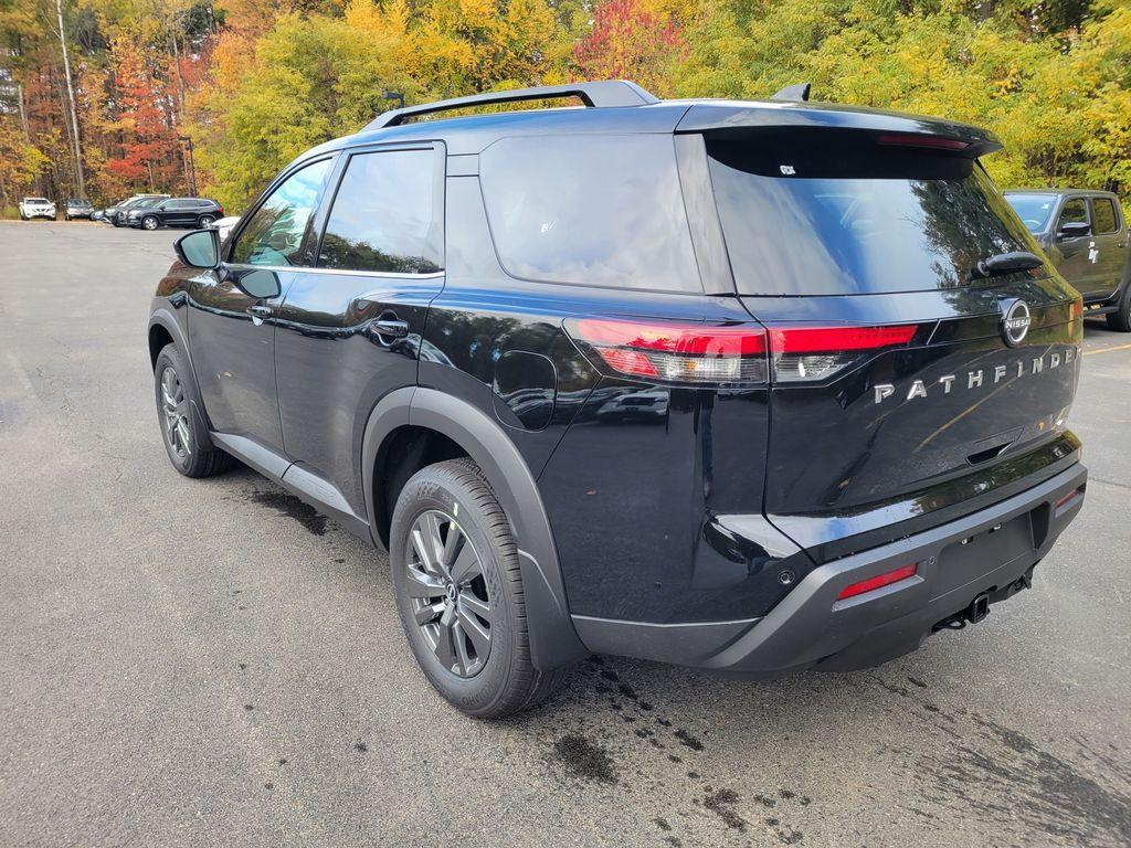 new 2025 Nissan Pathfinder car, priced at $38,090