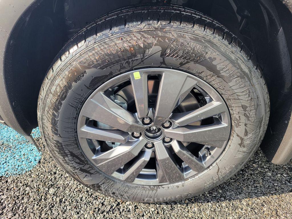 new 2025 Nissan Pathfinder car, priced at $38,379