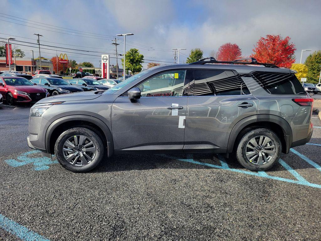 new 2025 Nissan Pathfinder car, priced at $38,379