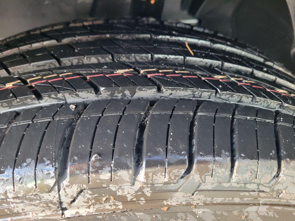 new 2025 Nissan Pathfinder car, priced at $38,379