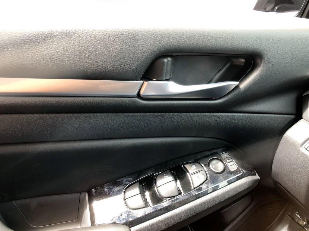 new 2025 Nissan Altima car