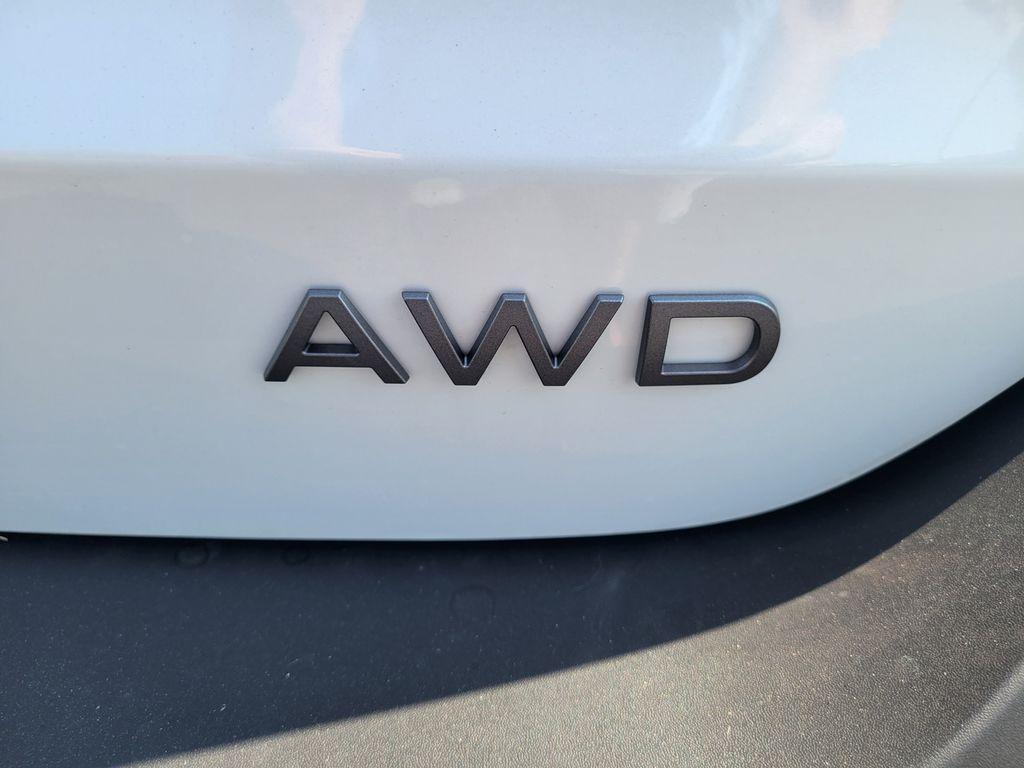 new 2025 Nissan Kicks car, priced at $27,399