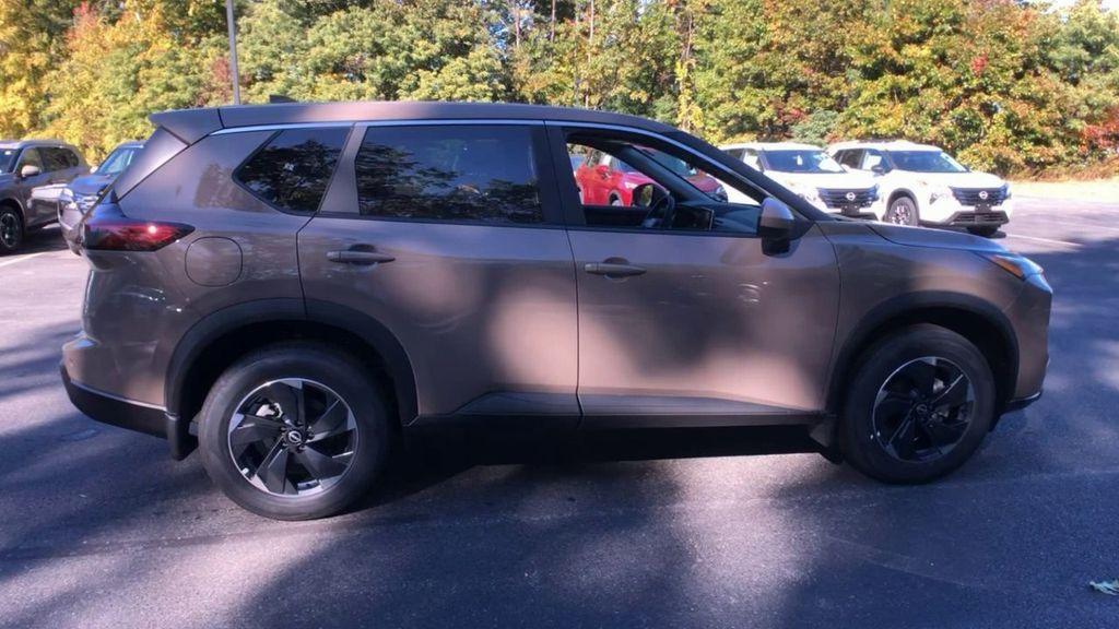 new 2025 Nissan Rogue car, priced at $32,432