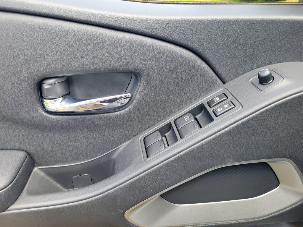 new 2025 Nissan Frontier car, priced at $41,080