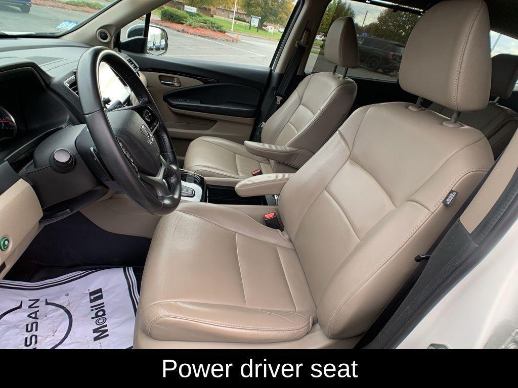 used 2019 Honda Pilot car, priced at $23,999