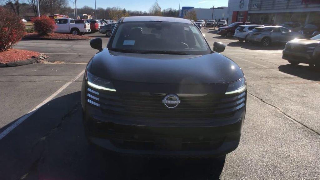 new 2025 Nissan Kicks car, priced at $27,180