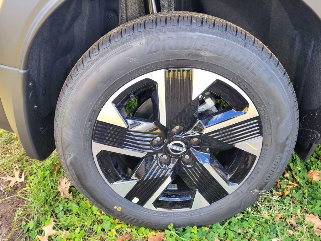 new 2026 Nissan Kicks car, priced at $27,440