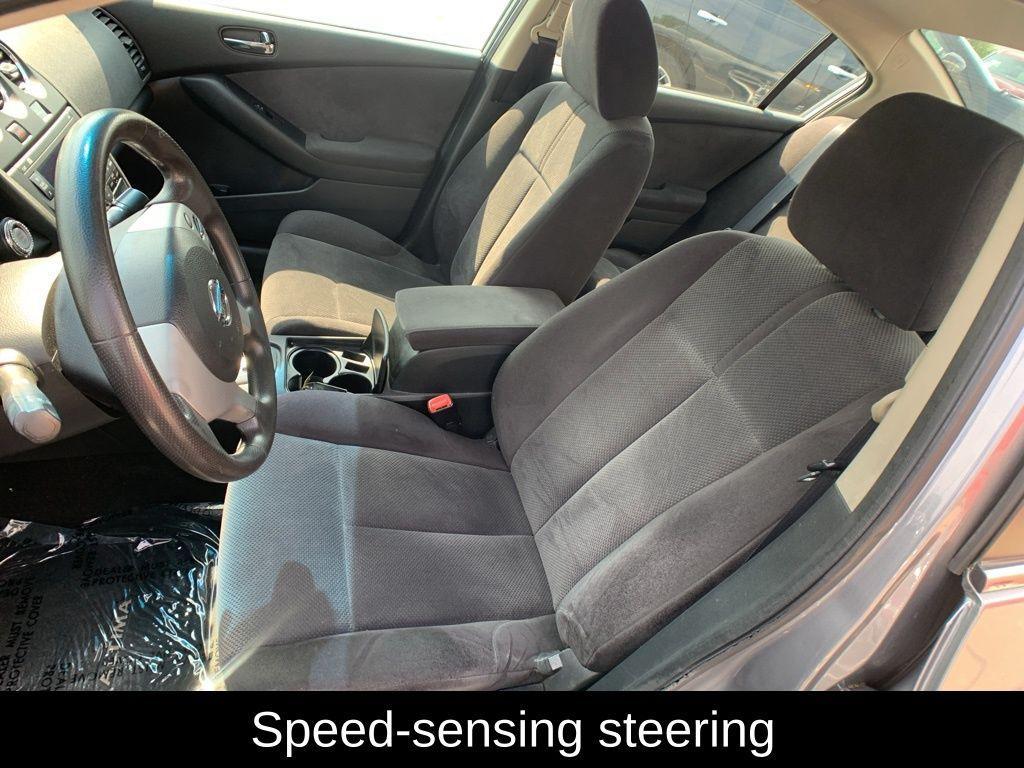 used 2009 Nissan Altima Hybrid car, priced at $7,499