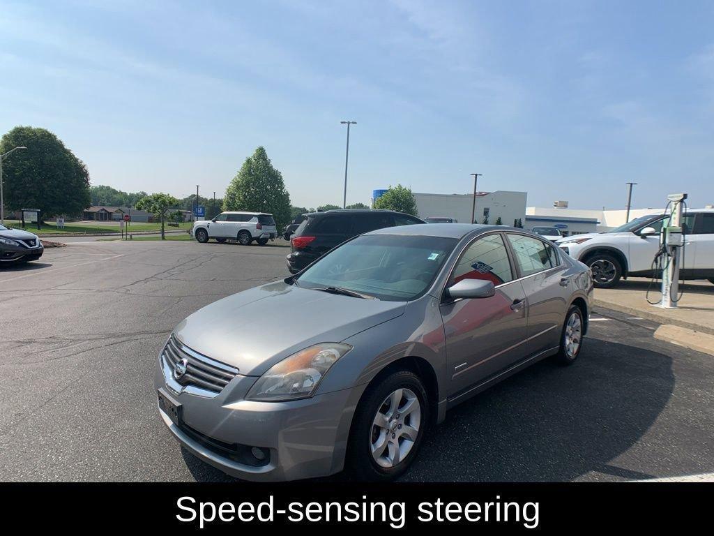 used 2009 Nissan Altima Hybrid car, priced at $7,499