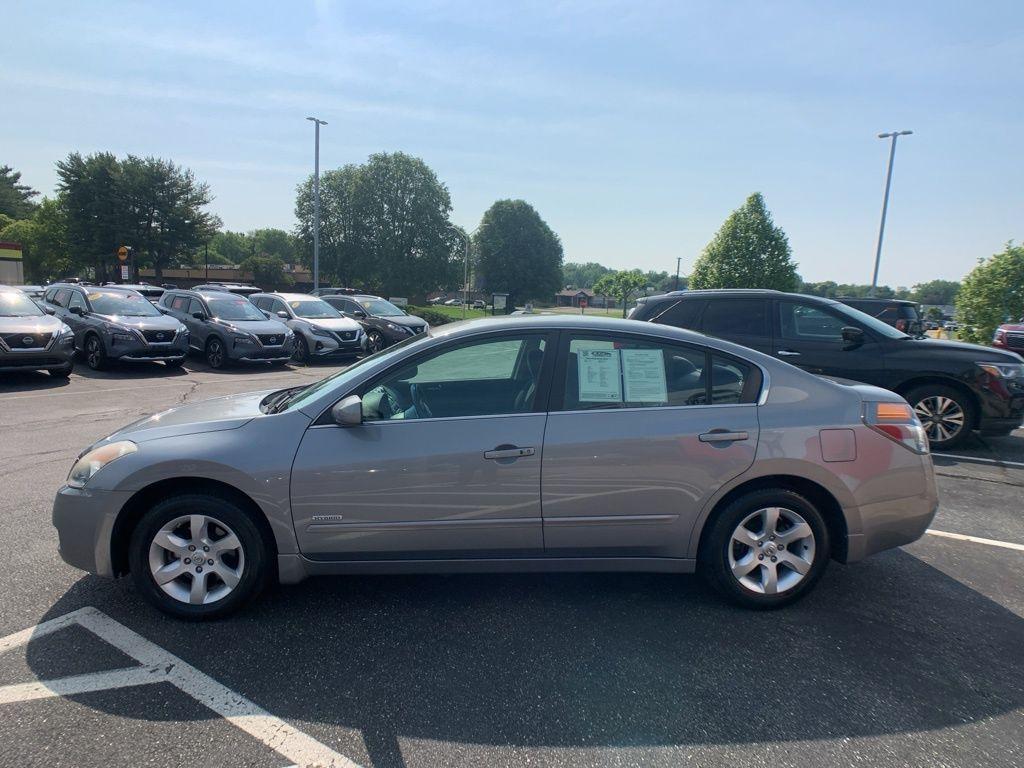 used 2009 Nissan Altima Hybrid car, priced at $7,499