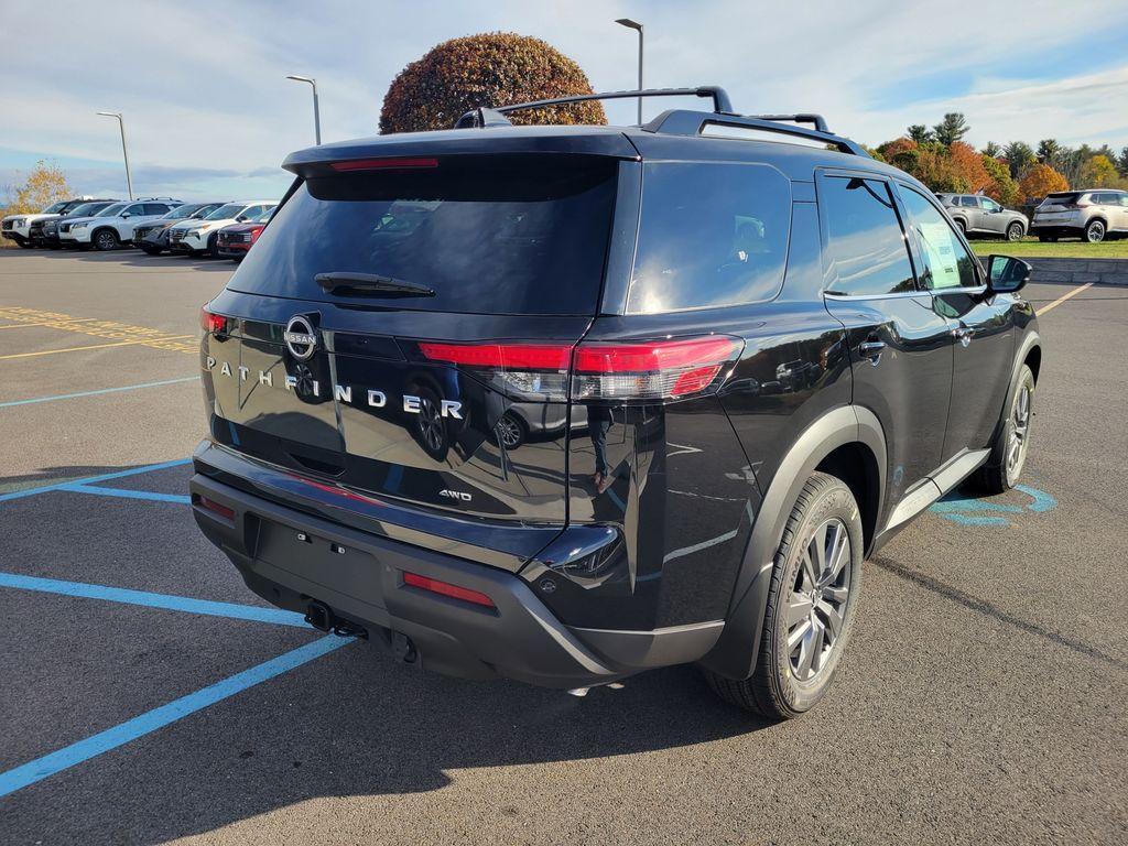 new 2025 Nissan Pathfinder car, priced at $38,379