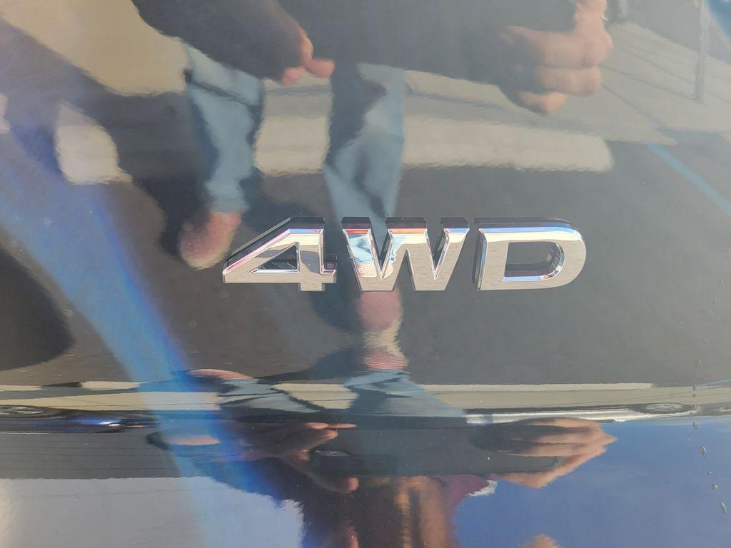 new 2025 Nissan Pathfinder car, priced at $38,379