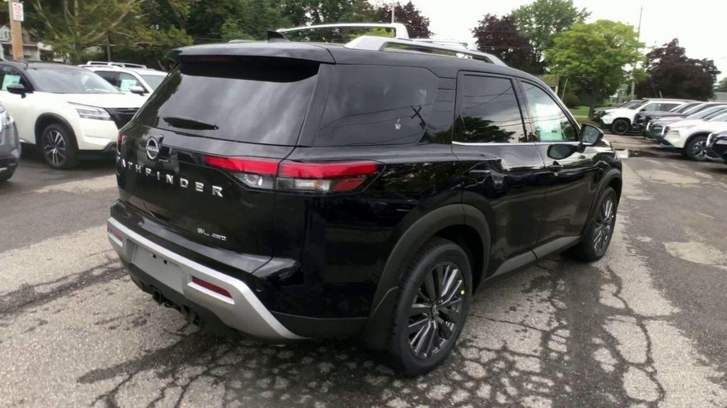 new 2025 Nissan Pathfinder car, priced at $49,555