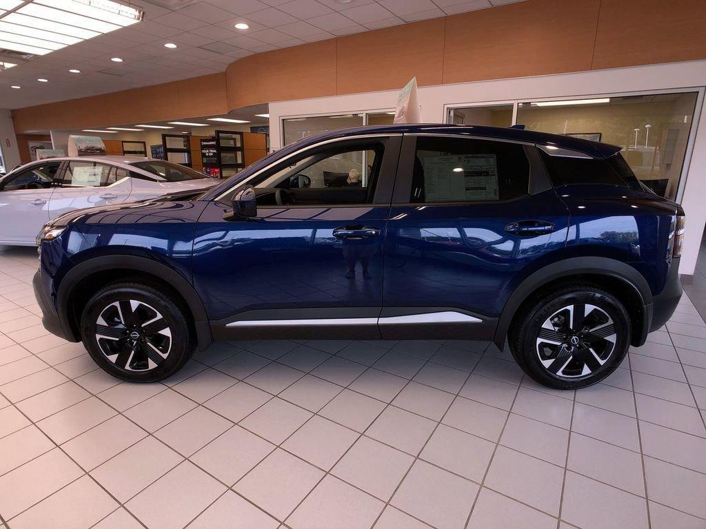 new 2025 Nissan Kicks car, priced at $27,180