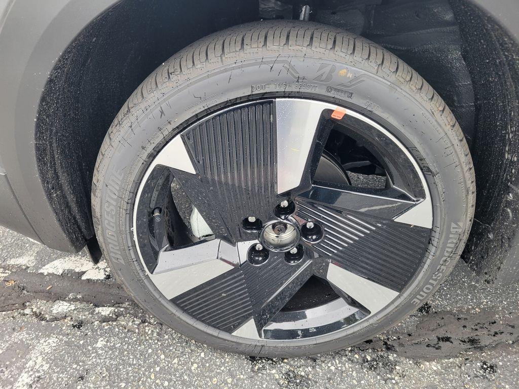 new 2026 Nissan Kicks car, priced at $30,385