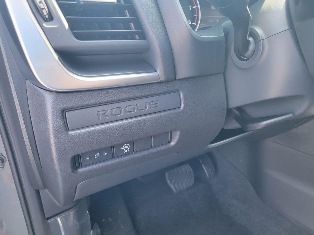 new 2026 Nissan Rogue car, priced at $28,625
