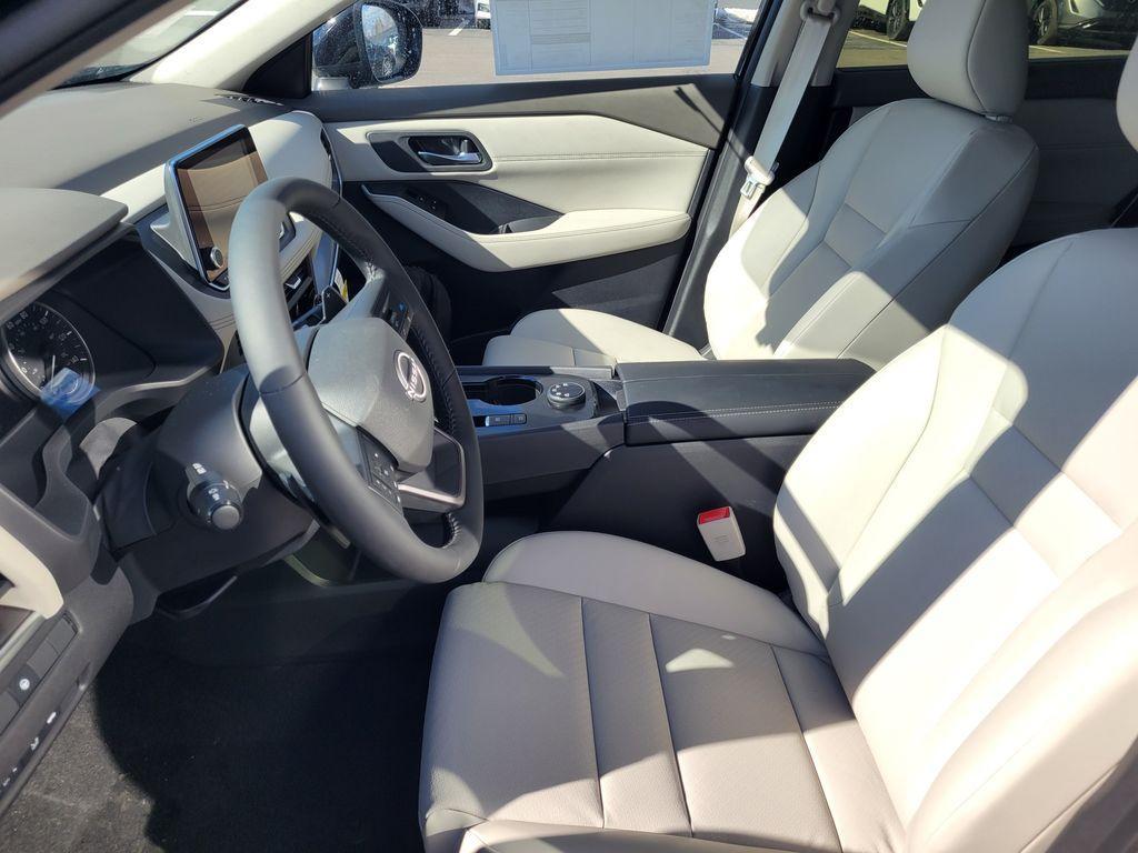 new 2025 Nissan Rogue car, priced at $33,825