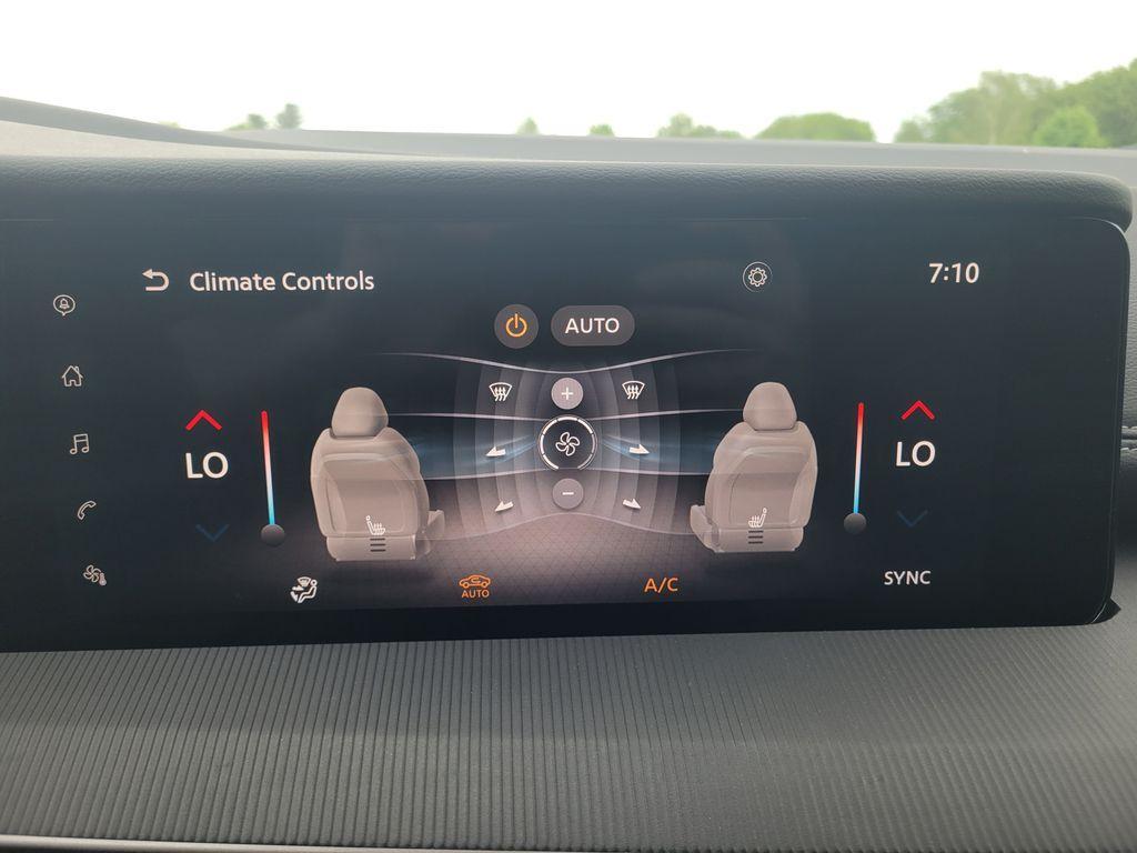 new 2025 Nissan Murano car, priced at $42,255