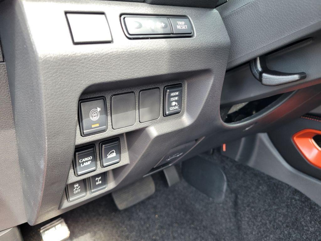 new 2025 Nissan Frontier car, priced at $41,459