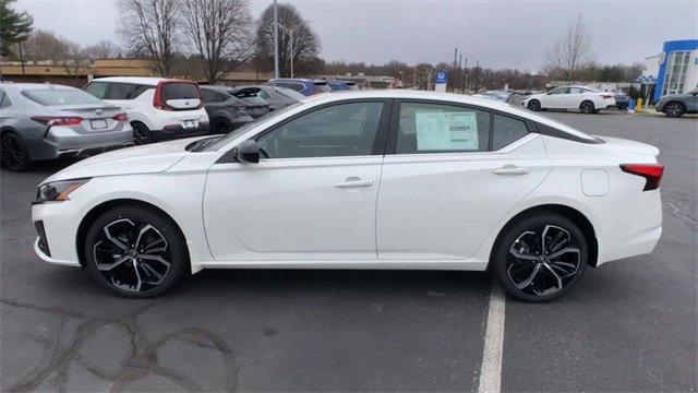 new 2024 Nissan Altima car, priced at $32,778