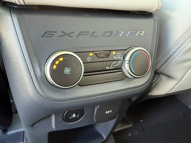 new 2025 Ford Explorer car, priced at $49,855