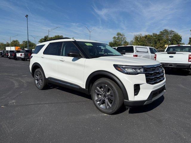 new 2025 Ford Explorer car, priced at $49,855