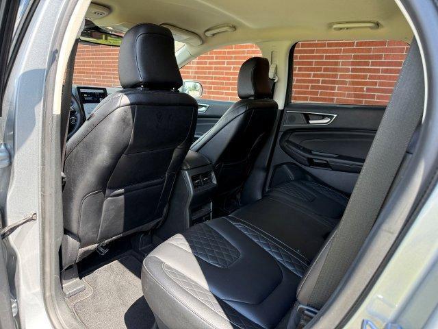 used 2024 Ford Edge car, priced at $29,990