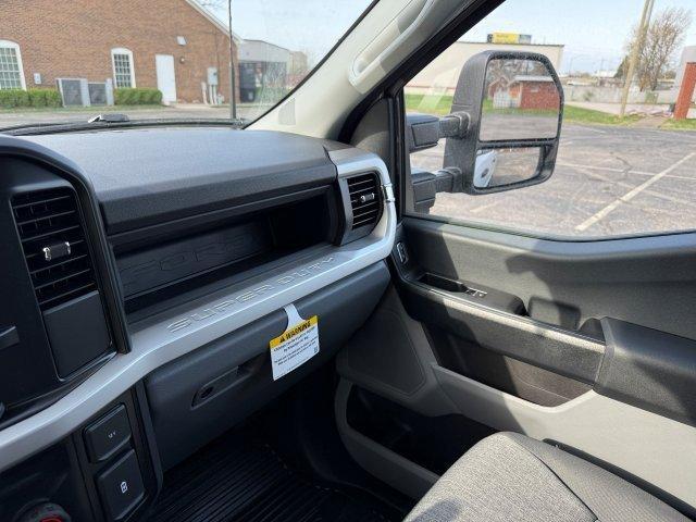 new 2025 Ford F-250 car, priced at $69,050